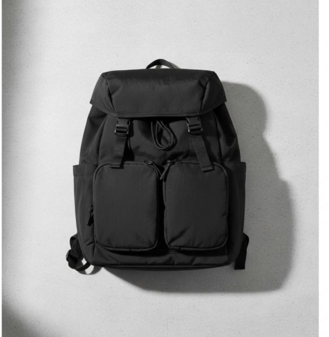 유니클로 멀티포켓 아웃도어 백팩 남녀공용 가벼운 데일리 가방 no.1785030