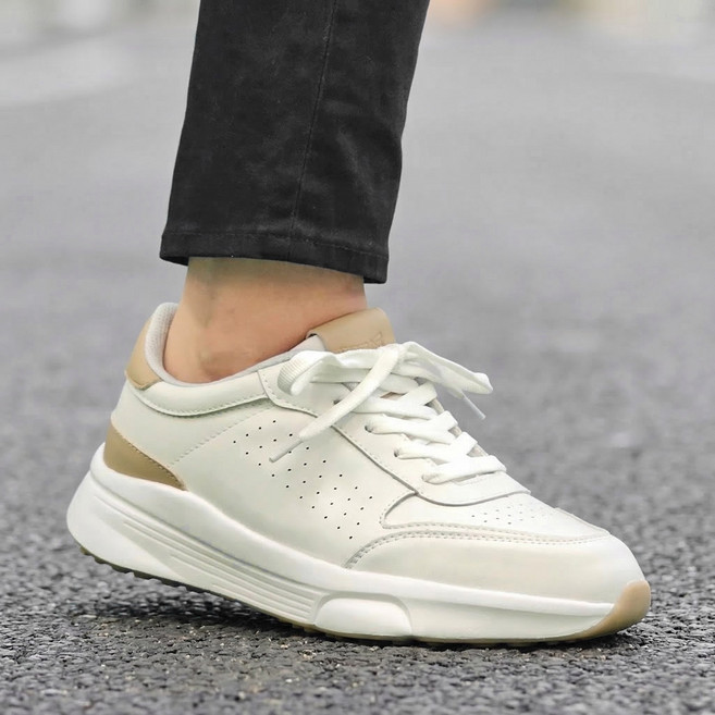 에버라스트 논슬립 발편한 스포츠 운동화 남성 스파이크리스 골프화 쿠션 신발 경량 워킹화 실내 연습용 스니커즈