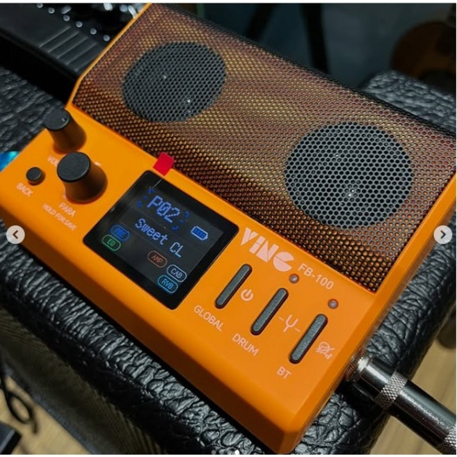 VING FB-100 電吉他 貝斯 隨身音箱 效果器 錄音介面 IR 螢幕 鼓機充電式, 橘色, 1個