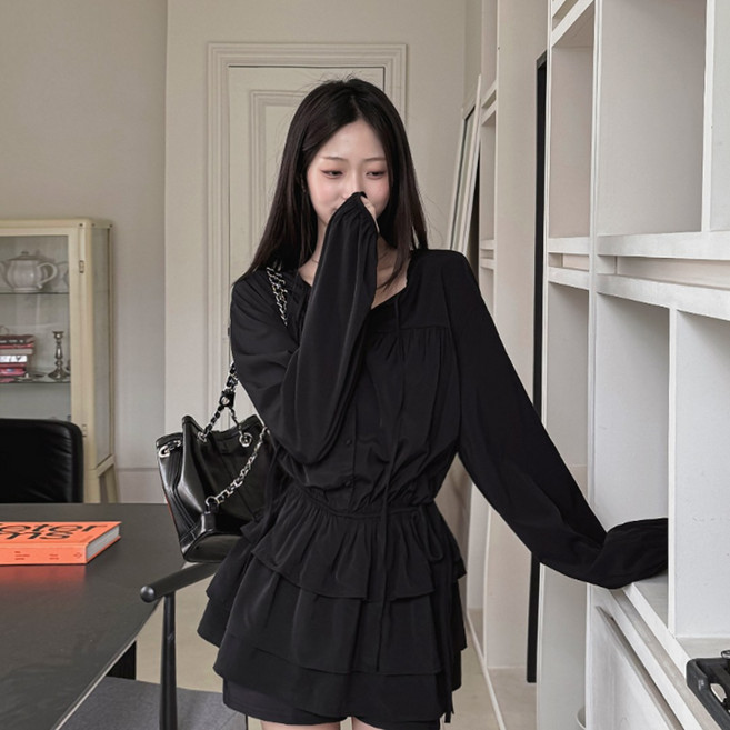 떳다그녀 다온 캉캉 레이어드 스트링 쉬폰 브이넥 프릴 리본 블라우스 벌룬 셔링 데이트룩 미니원피스