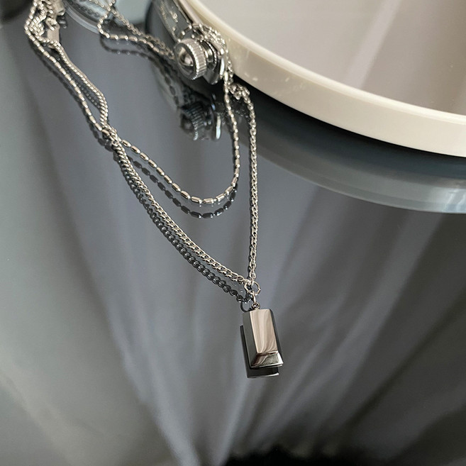 일호장신구 스퀘어 바 펜던트 두줄 초커 목걸이 써지컬스틸 레이어드 사각바 데일리 베이직