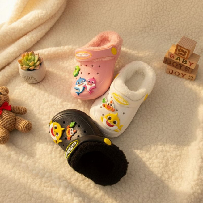 알파슈 핑크퐁 아기상어 EVA 방한샌들