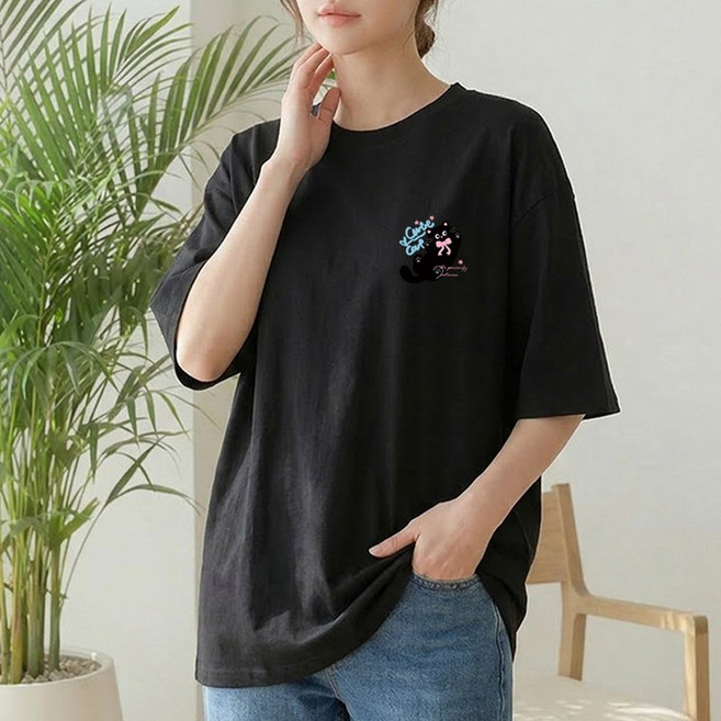 1장 (3장세트 장당7900) 스타일아유 순면100% 여성 오버핏 반팔티 편안한 빅사이즈 고양이 프린팅 레터링 가성비 좋은 루즈핏 면티 롱티셔츠 TS3958