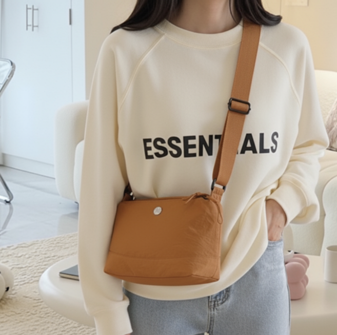 드라엘 미니 크로스백 / 4포켓 수납 생활방수 여행 가방