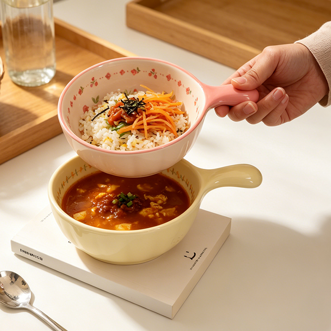 전원풍 싱그러운 작은 꽃 시리즈 손잡이 라면그릇 샐러드볼 가정용 예쁜 세라믹 손잡이 오븐 전자레 인지접시580ml, 2개, 믹스컬러