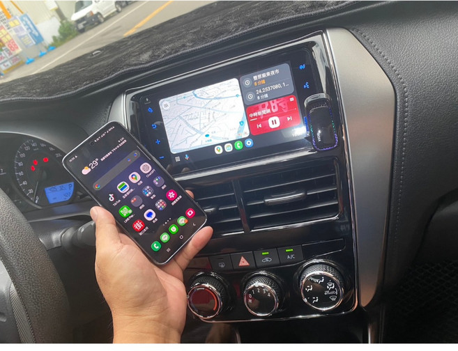 APPLE IBOX CarPlay/Android Auto 無線連接盒 支援蘋果安卓 語音操控 適用多款車型, 1個, corolla cross, IBOX4