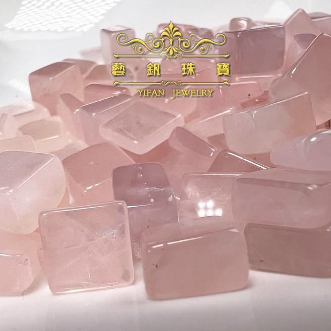 藝釩珠寶 粉晶小方塊 9-10mm 水晶擺件, 薄