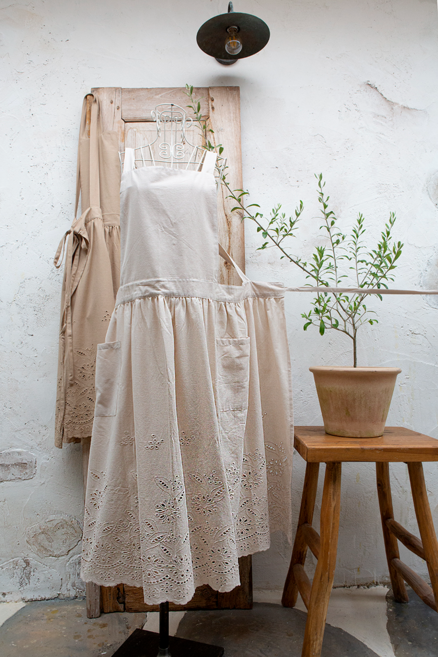 데이지 펀칭 자수 레이스앞치마 광목 코튼 원피스 가드닝 이쁜 앞치마, 모카베이지, 1개