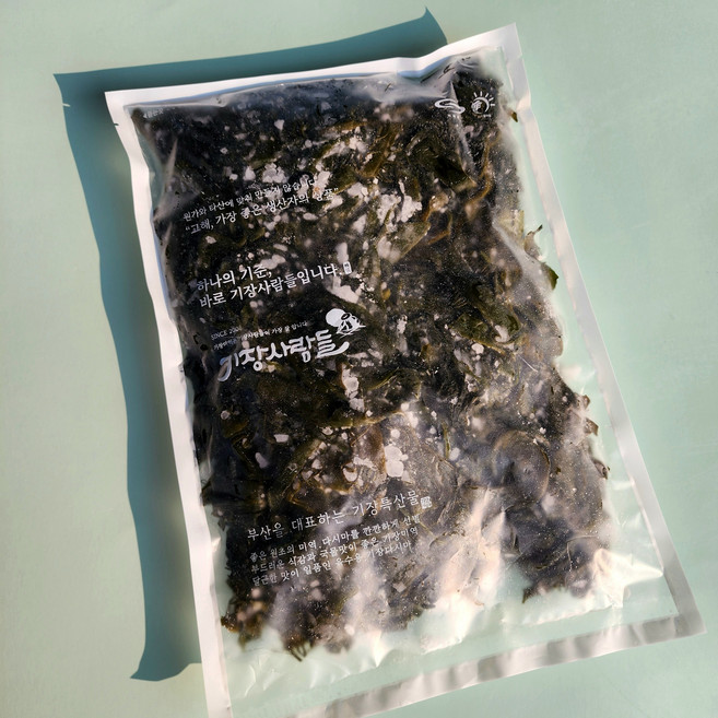 기장사람들 부드러운 자투리 미역줄기 볶음 무침 장아찌 반찬용 1kg, 1개