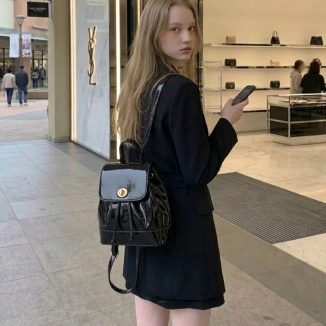 MHJINA 글로스 레더 복조리 포켓 미니 백팩 미니가방 숄더겸용