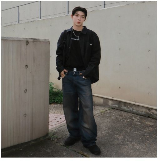 국내매장품 캘빈클라인 진 남성 베기핏 세퀴아 세퀴 블루 데님 4RD938G