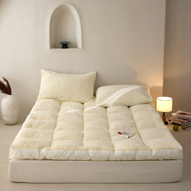 이지홀릭 통세탁 사계절 반반 침대 토퍼 매트리스, 크림화이트