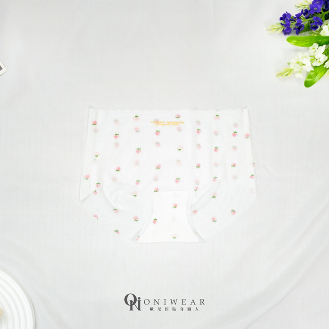 【OniWear】新款甜美草莓印花中腰內褲，超薄冰絲無痕舒適，透氣親膚多色可選, 白色,L【建議50-60公斤】