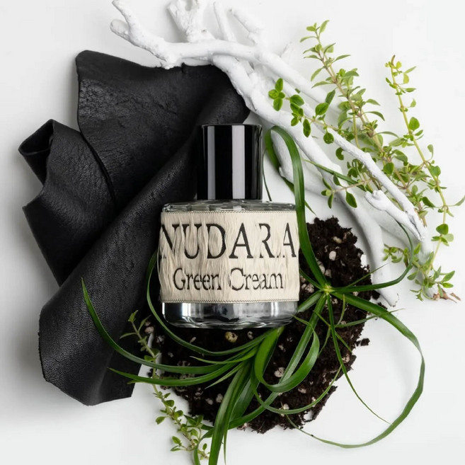 nudara 藝術沙龍淡香精 綠苑琥珀, 1個, 30ml
