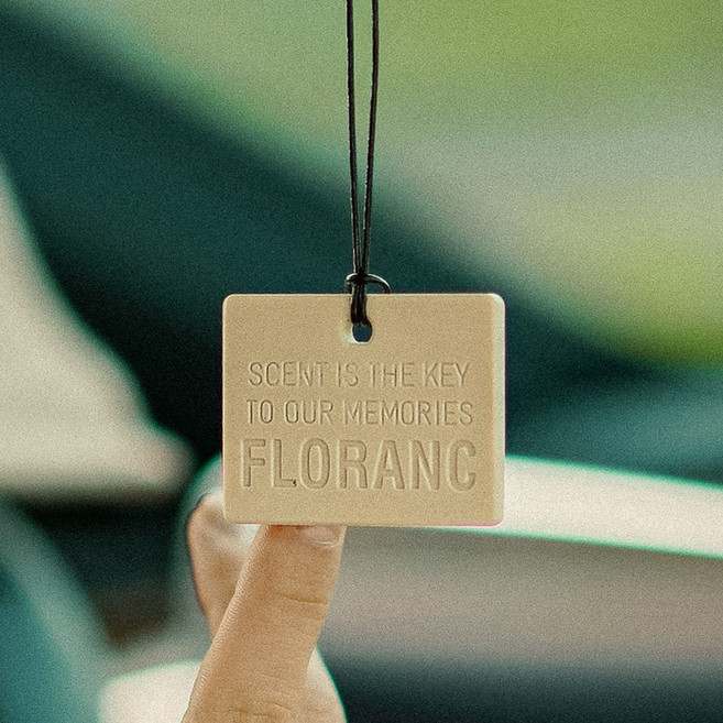 플로랑 차량용 방향제 테라코타 디퓨저 카로마 2세트, 카로마 러쉬우드