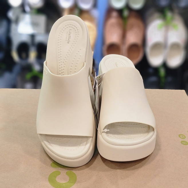 크록스 [2001아울렛중계점] 우먼 브루클린 슬라이드 힐 209408-160