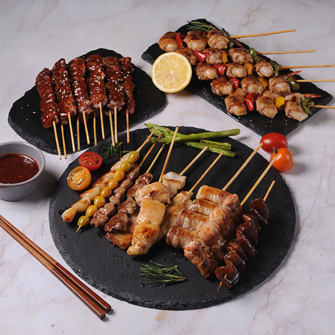 3인용 스페셜 모둠꼬치 25개, 모둠꼬치+새우꼬치+염통꼬치 25개, 데리야끼소스 120g 1개+매운고추소스 250g 1