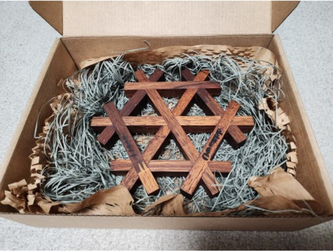 고급스러운 선물용 인테리어 냄비 받침대 수제 원목 냄비 받침대 한땀 한땀 짜맞춤한 원목 냄비 받침대, 1개, 원목받침대