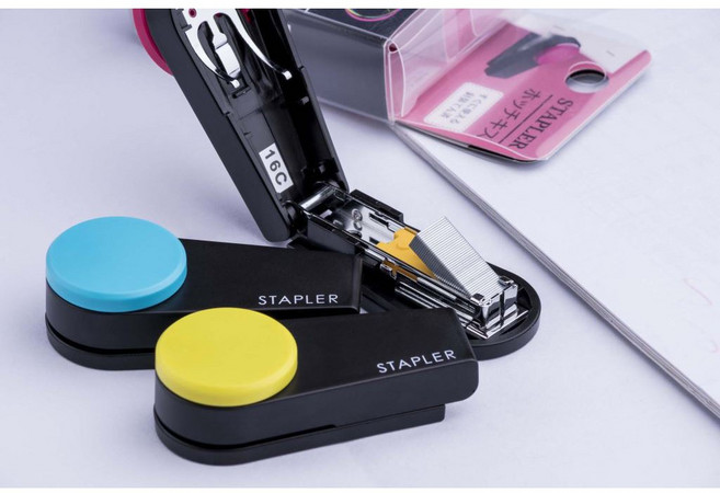 MAX美克司 HD-10XS 迷你手指釘書機 顏色隨機出貨, 1個