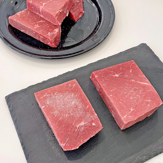 비프포유 소고기 우둔살(200g x 4팩) 육전 잡채 장조림 카레 다어이트 소분포장, 장조림용스테이크(200g x 4팩), 200g, 4개