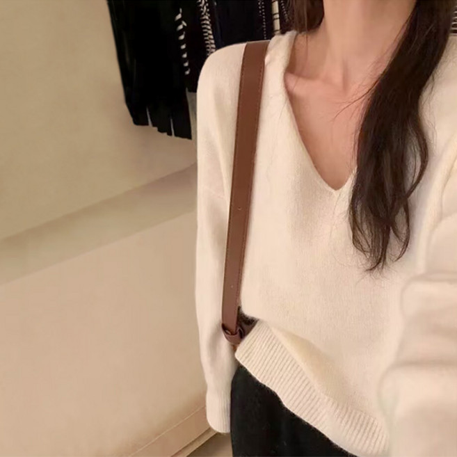 라라홀리 심플 데일리 브이넥 소프트 여리핏 루즈 긴팔 니트