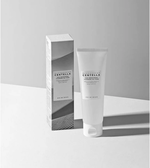 스킨1004 마다가스카르 센텔라 톤 브라이트닝 클렌징 젤 폼 125ml - 쿠팡