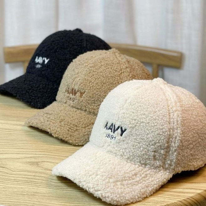 여자모자 NAVY 1891 캐주얼 뽀글이 볼캡 간절기 겨울 야구모자