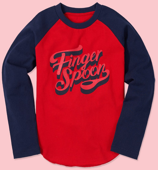 핑거스푼 레드 로고 라글란 티셔츠