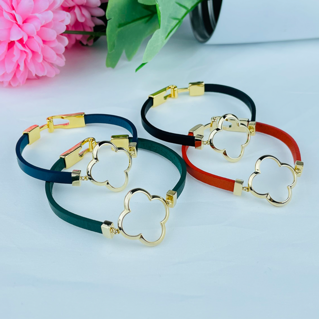 이태리 소가죽 네잎클로버 클로바 행운 팔찌 학생 우정 커플 레이어드 패션 남자 여자