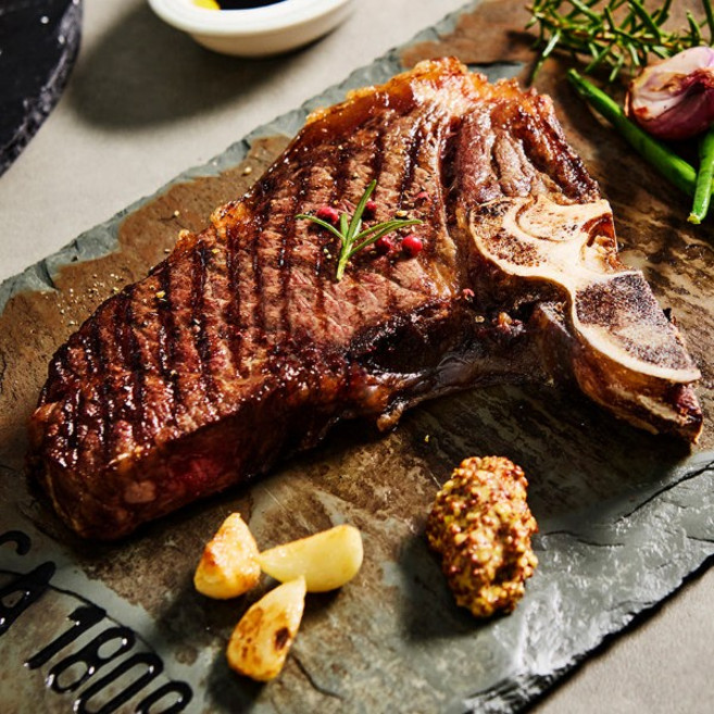 [예담] 드라이에이징 한우 엘본(채끝등심)스테이크 300g, 1세트