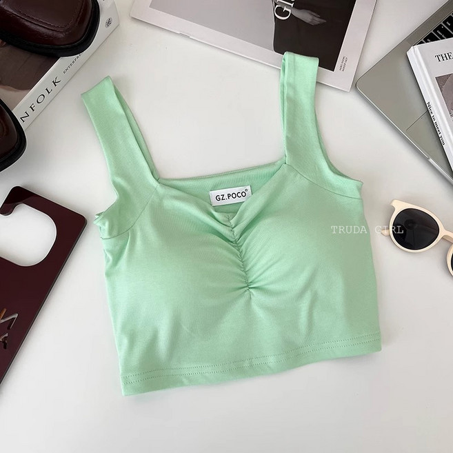 《杜達女孩》胸墊款胸前抓皺寬肩帶短版吊帶背心