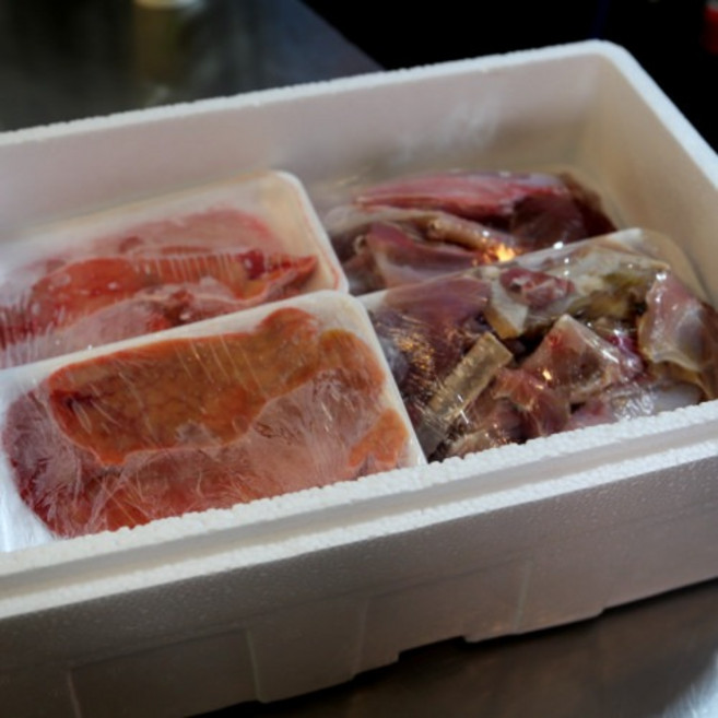 국내산 홍어탕 홍어애탕 홍어국 국산홍어 애탕 탕거리 애국 뼈 탕거리, 1박스, 1kg