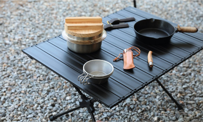 [bddg] 백두대간 휴대용 접이식 캠핑 테이블 미니 감성 차박 피크닉 알루미늄 블랙 (수납백 포함), Black_블랙