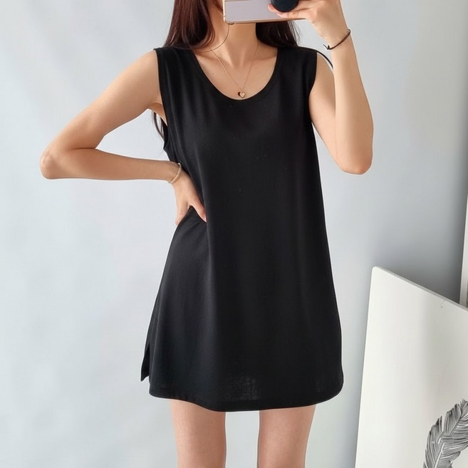 여성 레이어드 옆트임 라운드넥 면100% 오버핏 롱 민소매 나시티