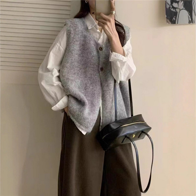 KDNC 여성 브이넥 루즈핏 니트 베스트