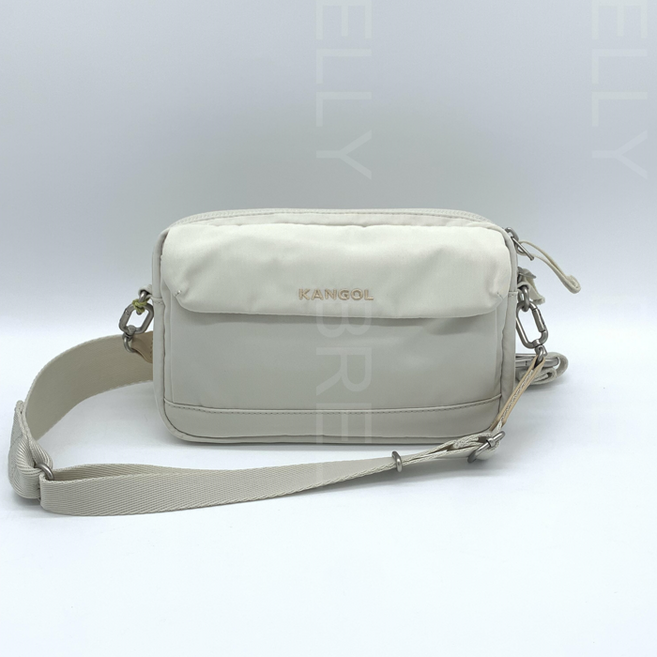 캉골 시즌신상 이지 트래블 카드수납 스몰 슬링백 크로스백 가방 (에크루)