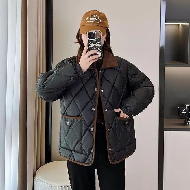 휠렉스 여성 경량 카라넥 무늬 패션 재킷 YQ56