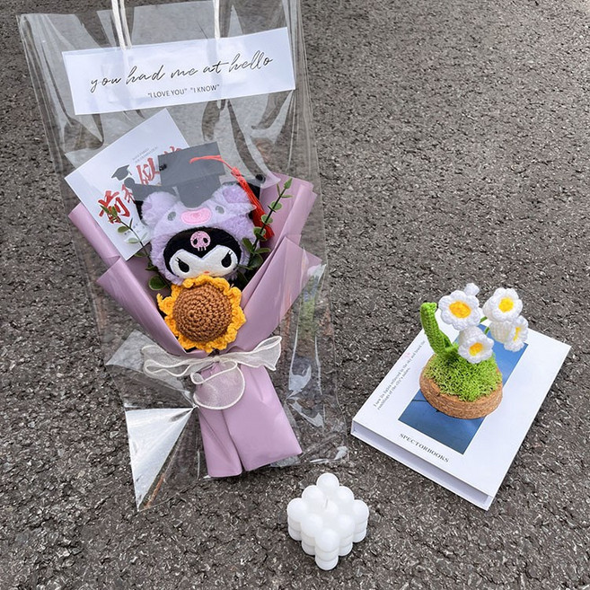 花束玩偶公仔畢業禮物, 庫洛米博士帽成品花束含禮袋