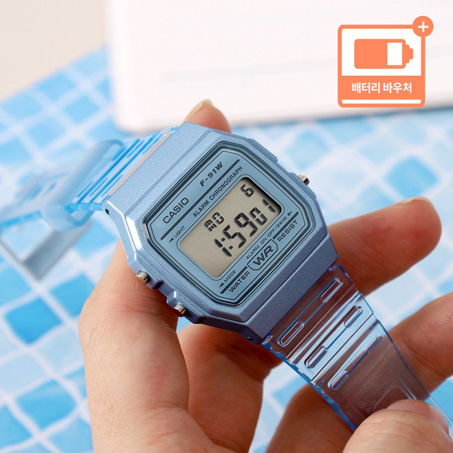 카시오 클리어 밴드 투명 사각 공용 디지털 손목시계