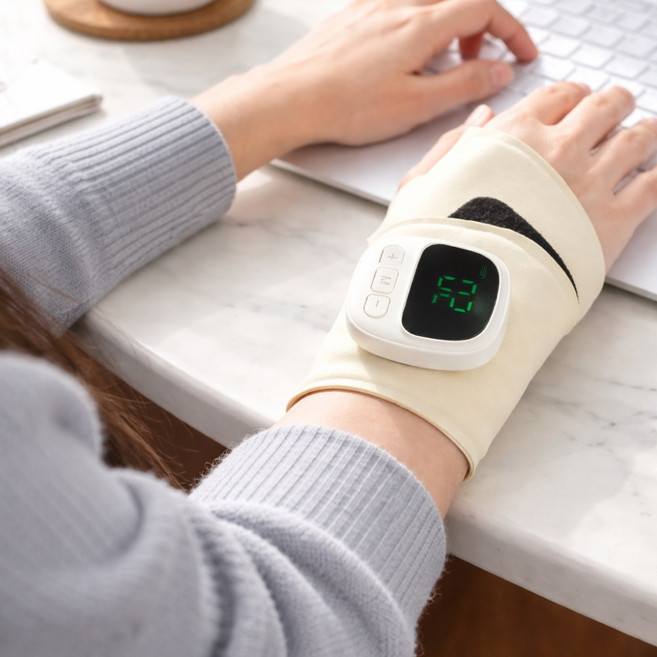 메이크앤 EMS 손목마사지기 저주파 TENS 무선 손목 안마 충전식, 아이보리, 싱글팩(단품)