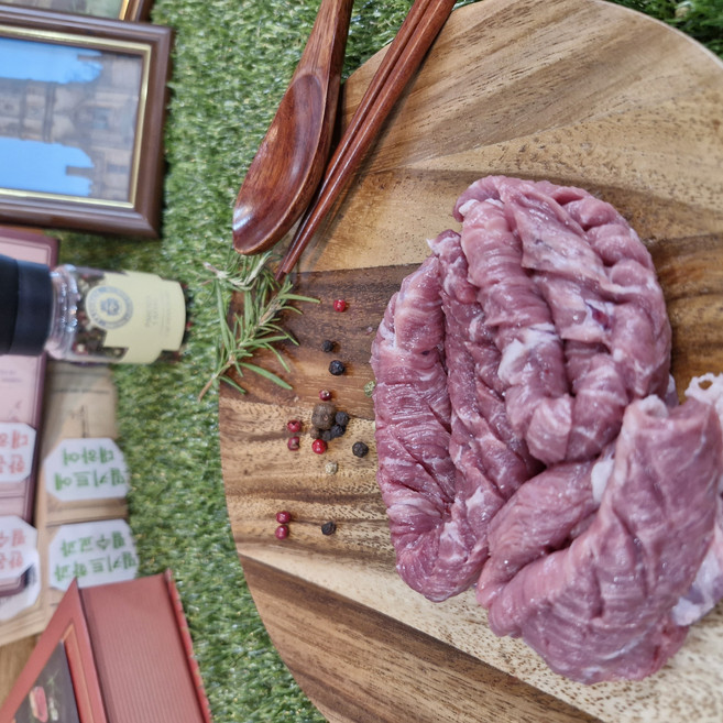 한우대학 엄선한 한돈 암퇘지 1+등급 구이용 특수부위 300g, 갈매기살, 1개