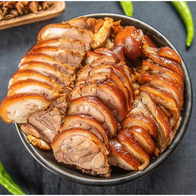 오향담은 순살족발 300g x4팩 총1.2kg 앞다리살100% 족발 간편야식 혼술안주 캠핑 밀키트, 4개
