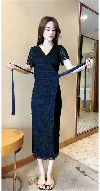 法式V領蕾絲一片式裙子連衣裙女胖mm顯瘦收腰氣質黑色長裙, 黑色,S 40.0-47.5公斤, 黑色