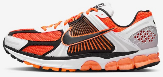 나이키 남성 패션 런닝화 줌 보메로5 화이트 블랙 오렌지