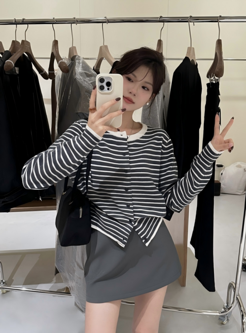 Daybykim 스트라이프 기본 가디건 니트