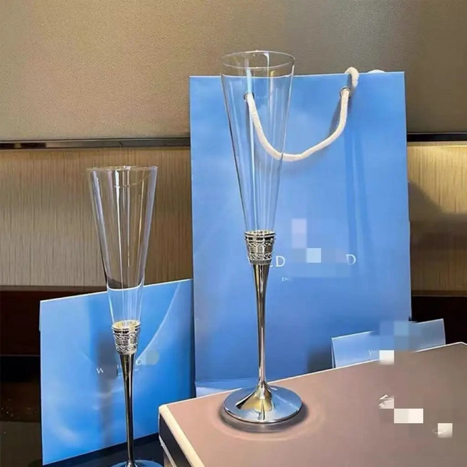 사랑의 매듭 샴페인 잔 레드 와인 페어링 칵테일 결혼 약혼 생일 선물로 적합, 1개, 3. True l with silver