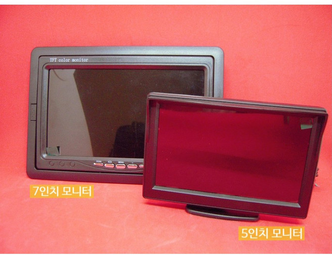 7인치 TFT 거치형 고화질 모니터