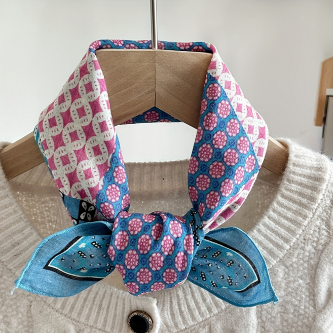 부드러운 면혼방 플로럴 패턴 쁘띠 스카프