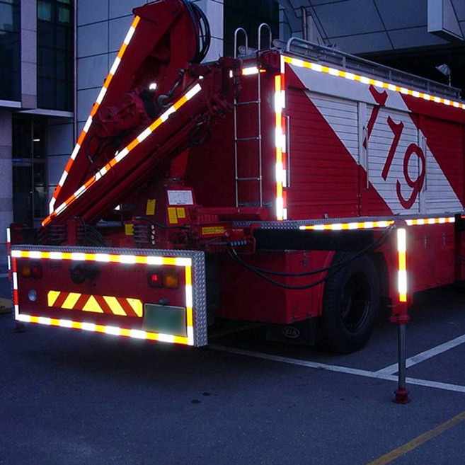 3M 983D 고휘도 반사띠 (절단형) 차량안전용 반사테이프 7년수명 반사 리플렉터