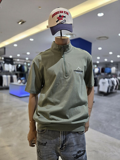 지프 지프 익스플로어 마운틴 로고 하프 집업 티셔츠 JQ2TSU224 (P003786979)